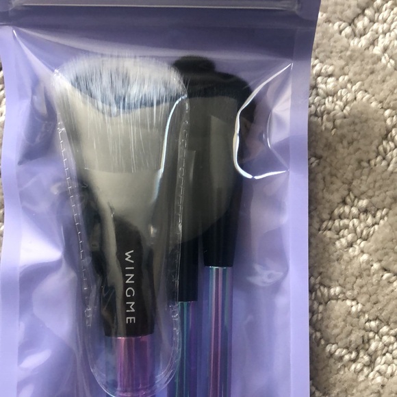WINGME Cosmetics Halo Series Brush Trio - Picture 2 of 4